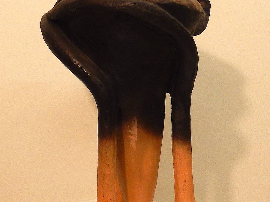 Das Stielauge – Keramik Grubenbrand. 35 cm hoch, 23 cm breit, 20 cm tief