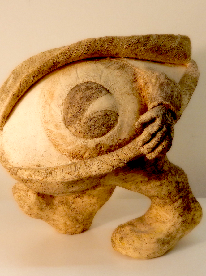Der Augenblick – er kommt und geht – Tonskulptur 24 cm hoch, 26 cm breit, 24 cm tief Preis anfragen